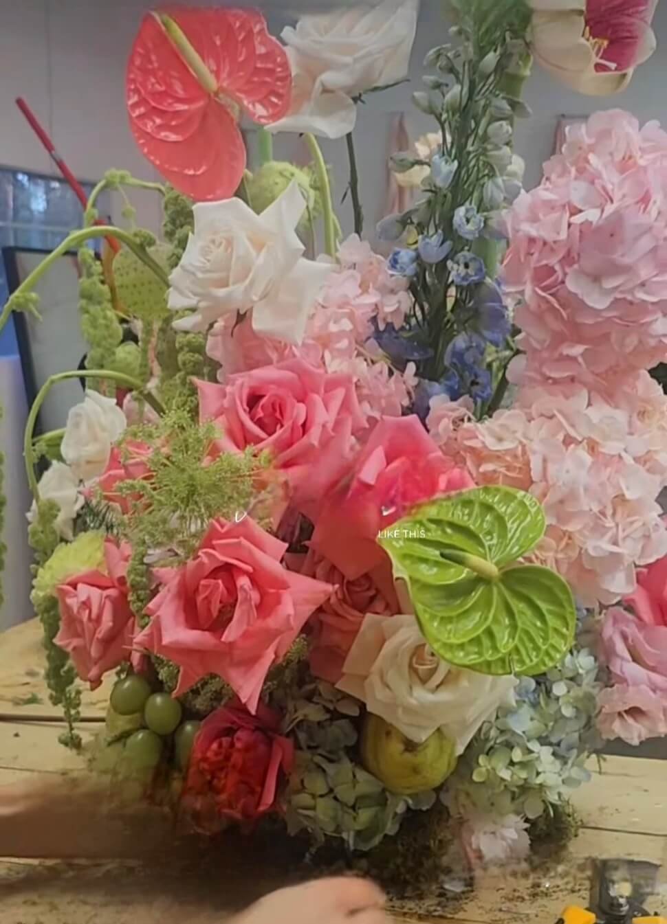 New school design with fruit and florals