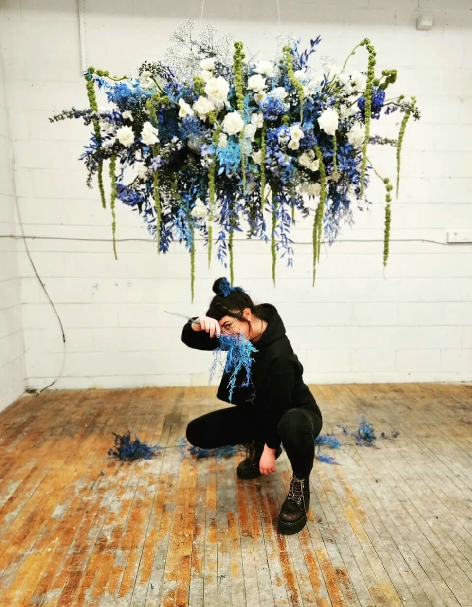 Hanging garden installation