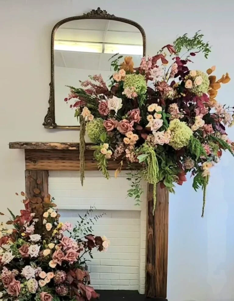 Mantel design detail